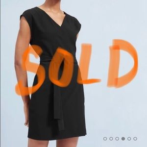 Everlane GoWeave Short Sleeve Mini Wrap Dress